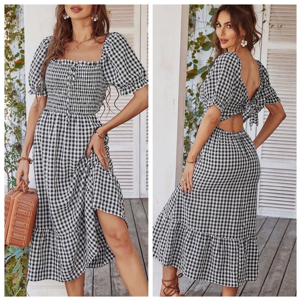 🔴 Black & White Gingham Smocked Midi Dress